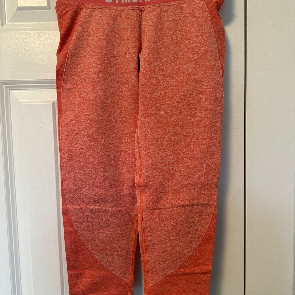 Gymshark Flex Coral Capri Seamless Leggings